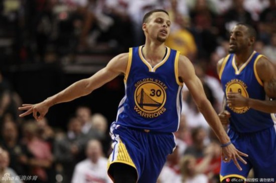 三部曲以 三部曲以